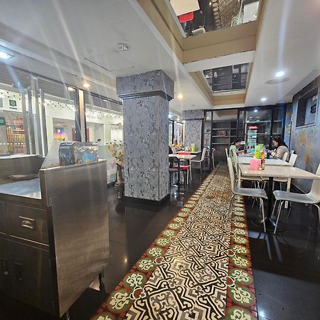 Cozi Inn Hotel, Bangkok Ngoại thất bức ảnh