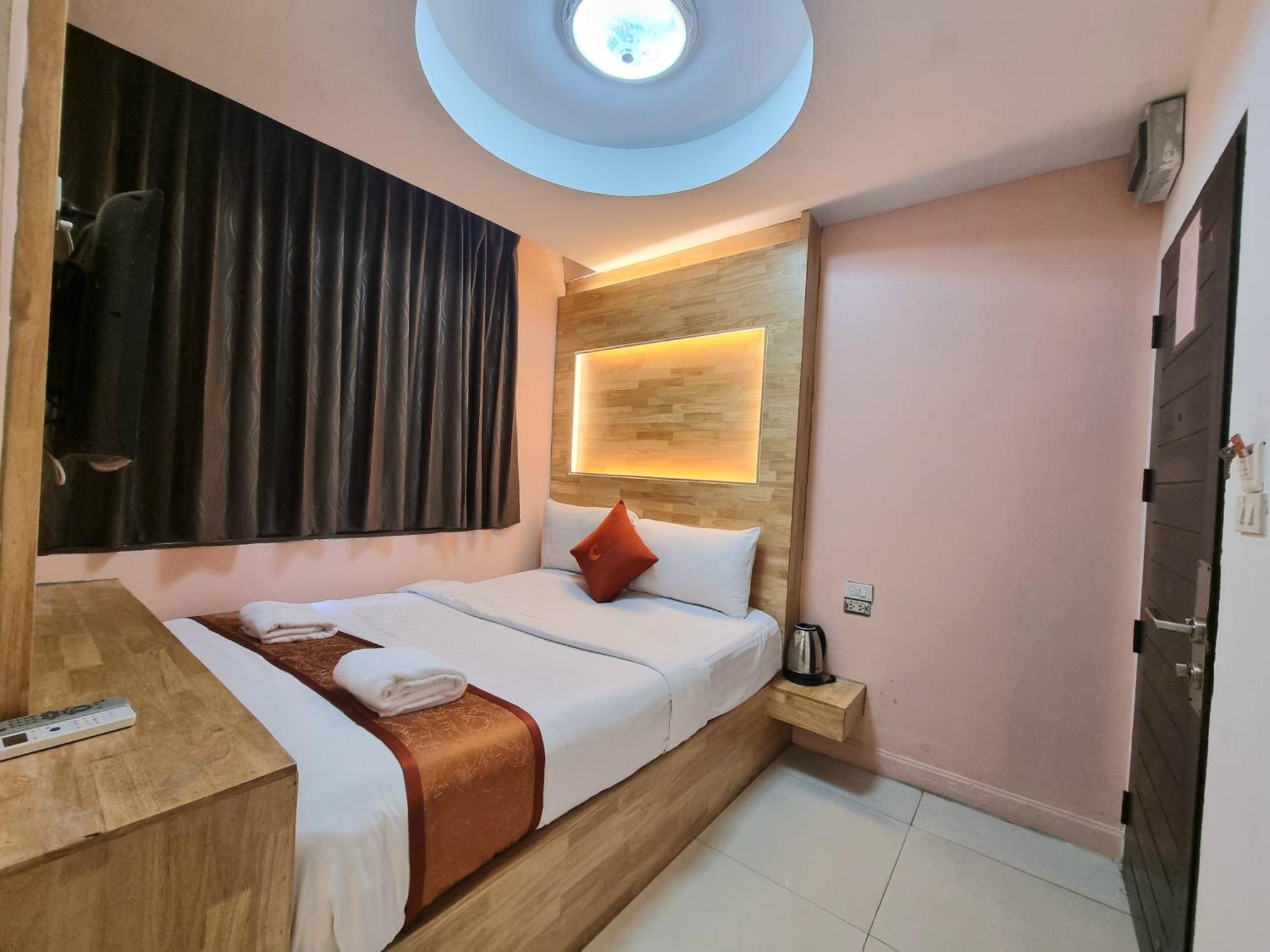 Cozi Inn Hotel, Bangkok Ngoại thất bức ảnh