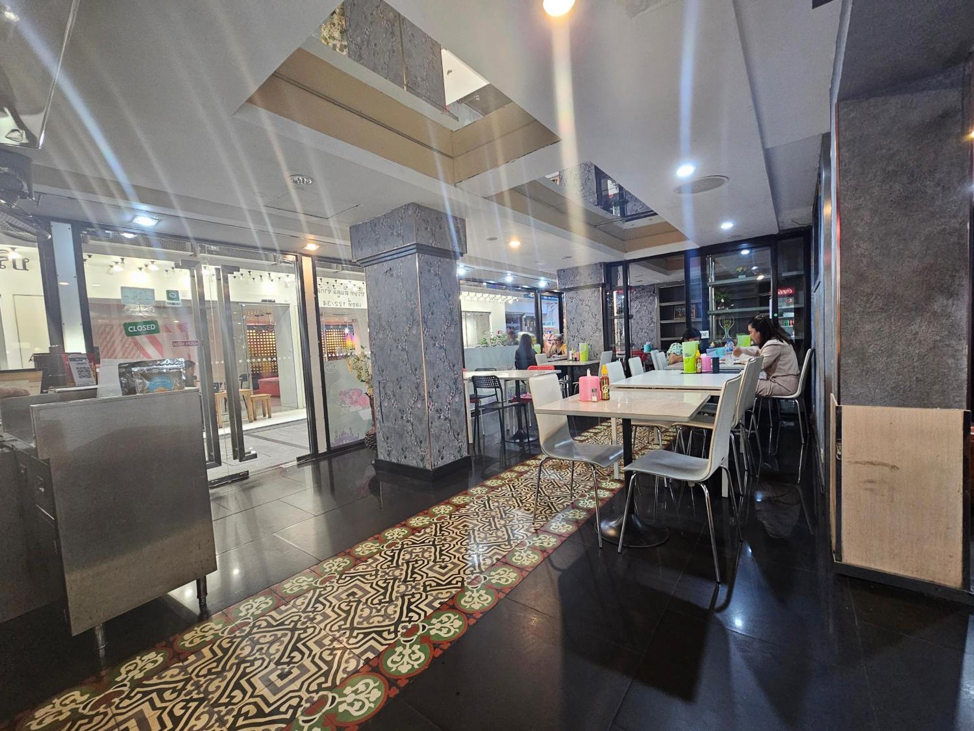 Cozi Inn Hotel, Bangkok Ngoại thất bức ảnh